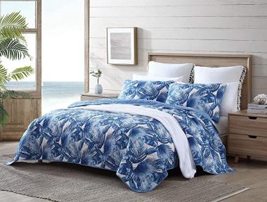 Tommy Bahama | Royal Palm Collection | Quilt Set - 100% Cotton, Reversible, All Season Bedding, Soft & Breathable Fabric with Matching Shams, King, Blue