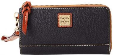 Dooney & Bourke Pebble Folded Zip Wristlet Black