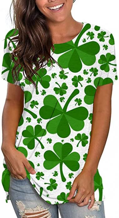 St Patrick's Day Tie Dye Crew Neck T Shirts for Women Funny Green Gnome Clover Print Short Sleeve Graphic Tees T-Shirt