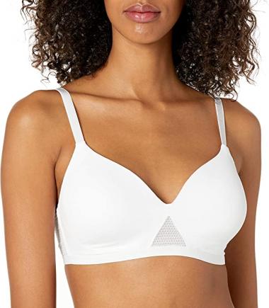 Hanes Women's Oh So Light Foam ComfortFlex Fit Wirefree Bra MHG521