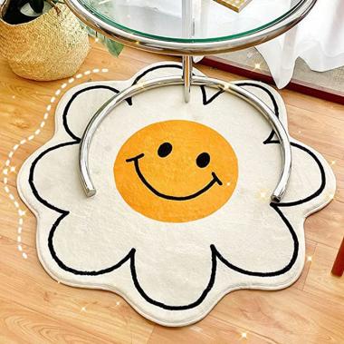 Cute Smiley Face Rug Sunflower Rug for Bedroom Water Absorption Non Slip Carpet Super Soft Stairs Playroom Entryway Doormat Shower Room Bathtub Side Carpet Home Indoor Entry Mat, Diameter 23.6”, White