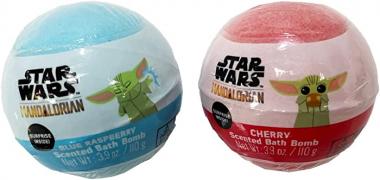 2-Pack Star Wars The Mandalorian Gravity Feed Surprise Cherry & Blue Raspberry Scented Bath Bombs