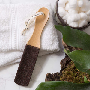 foot file, pedi, heel, dead skin, microplane, sander, beauty, cracked, handle, softener, salon