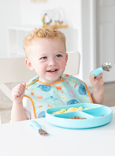 Bumkins bib and silicone dishware