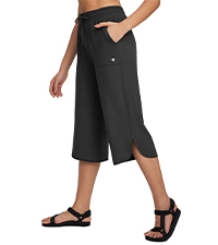 women hiking carpi pants