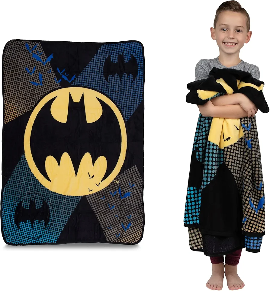 Franco Kids Bedding Super Soft Micro Raschel Throw, 46 in x 60 in, Batman