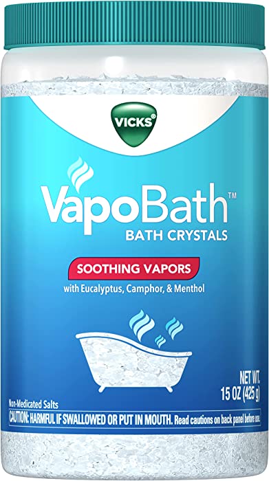 Vicks VapoBath, Bath Crystals, Bath Bomb, Non-Medicated Bath Salts, Soothing Vicks Vapors Steam Aromatherapy with Eucalyptus and Menthol, Contains Essential Oils, 15 OZ