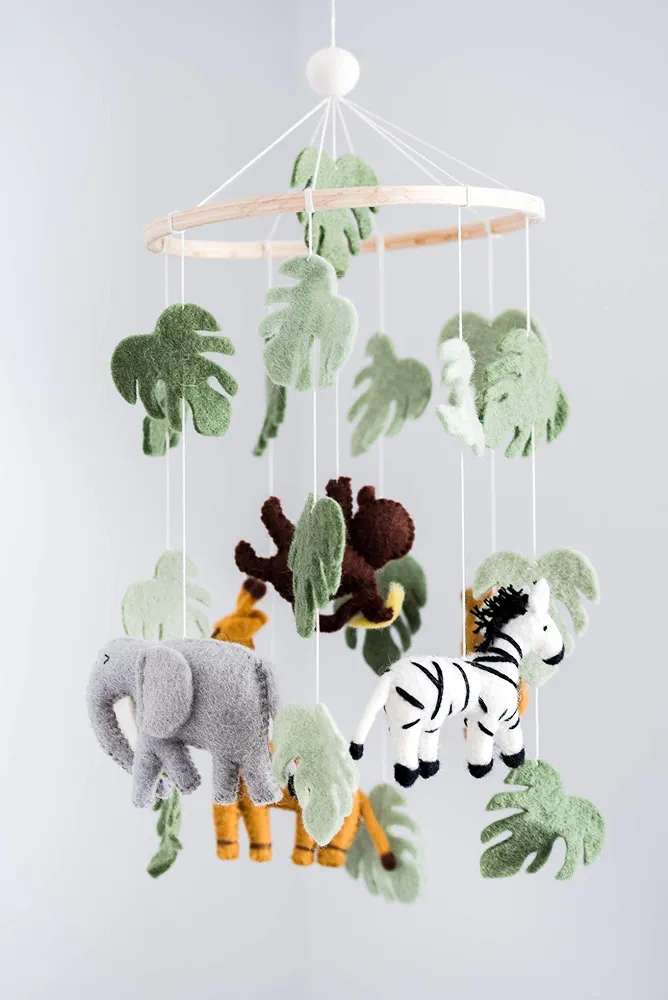 Jungle Animals Baby Mobile, Safari Nursery Room Decor, Safari Theme Nursery, Wild Animals decoration, Wild Animals Mobile