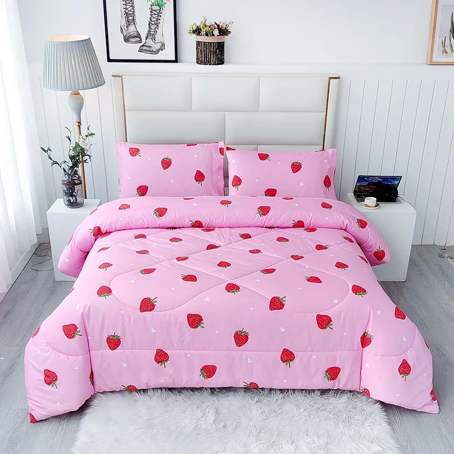 SDY 3PCS Twin Size Strawberry Comforter Set, Pink Bed Set Bed in a Bag, Princess Twin Bedding Set, Kawaii Room Decor, Strawberry Bedding Kids Twin Size Comforter Set for Girls, Teen…