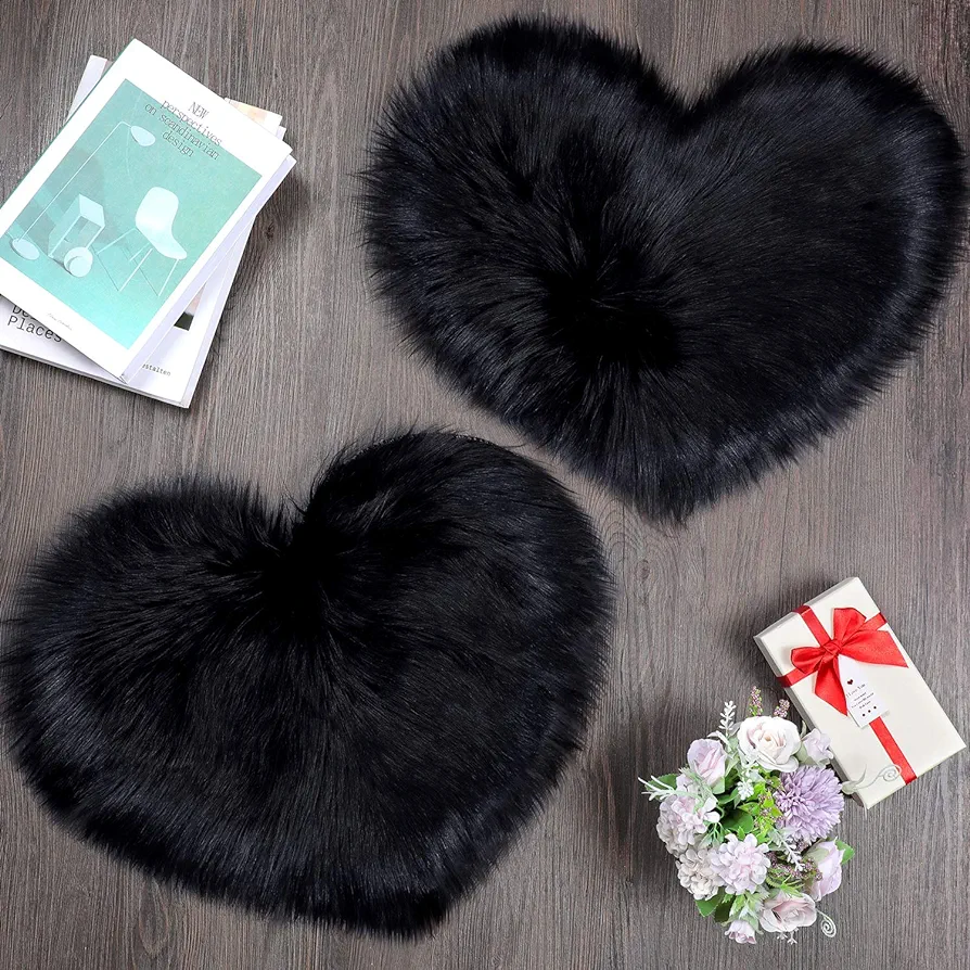 2 Pieces Fluffy Heart Shaped Rug Faux Area Rug Bushy Room Carpet for Home Living Room Sofa Floor Bedroom, 12 x 16 Inch (Black)