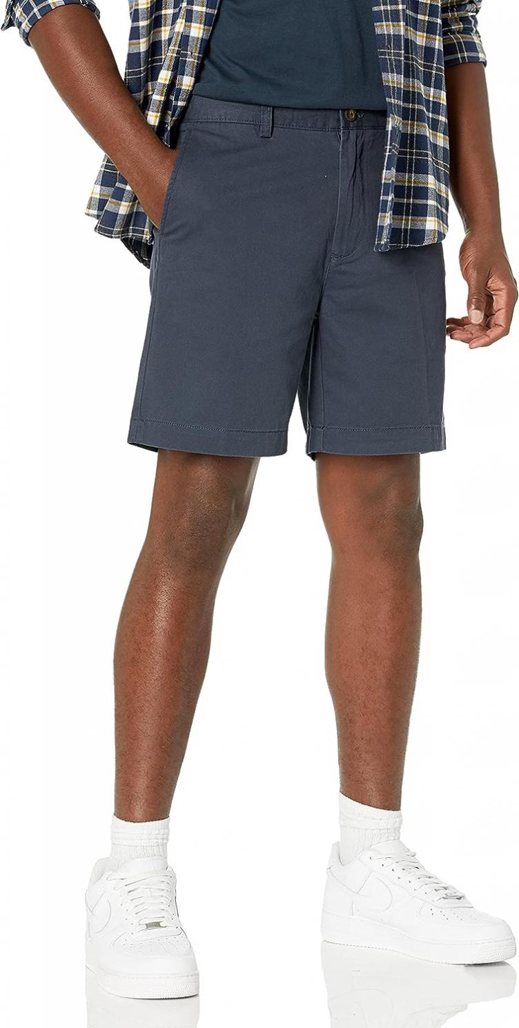 Amazon Essentials Men's Slim-Fit 7" Short