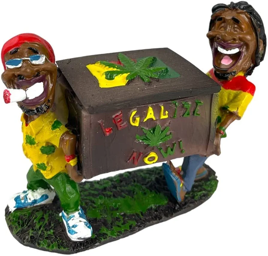 Reggae Rasta Ashtrays for Weed | Weed Accessories Home Decor Weed Gifts | Cool Ashtrays for Stoners | Funny Ashtray | Trippy Ashtray | 420 Room Decor (Legalize It)