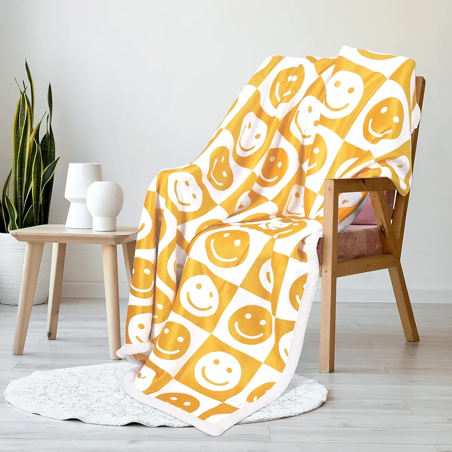 Yellow Smiley Face Blanket -Sherpa Fluffy Blanket for Preppy Room Decor - checkered blanket for checkered decor - Cute Blanket for - Cozy Blanket for bedroom, Living Room, Couch Blanket - 51"x63"