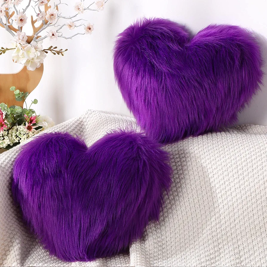 Maitys 2 Pieces Heart Shaped Decorative Pillows Faux Fur Throw Pillow Fluffy Pillows Spring Cute Soft Throw Cushion with Insert for Girls Kids Bedroom Living Room Sofa Couch, 12 x 16 Inch (Violet)